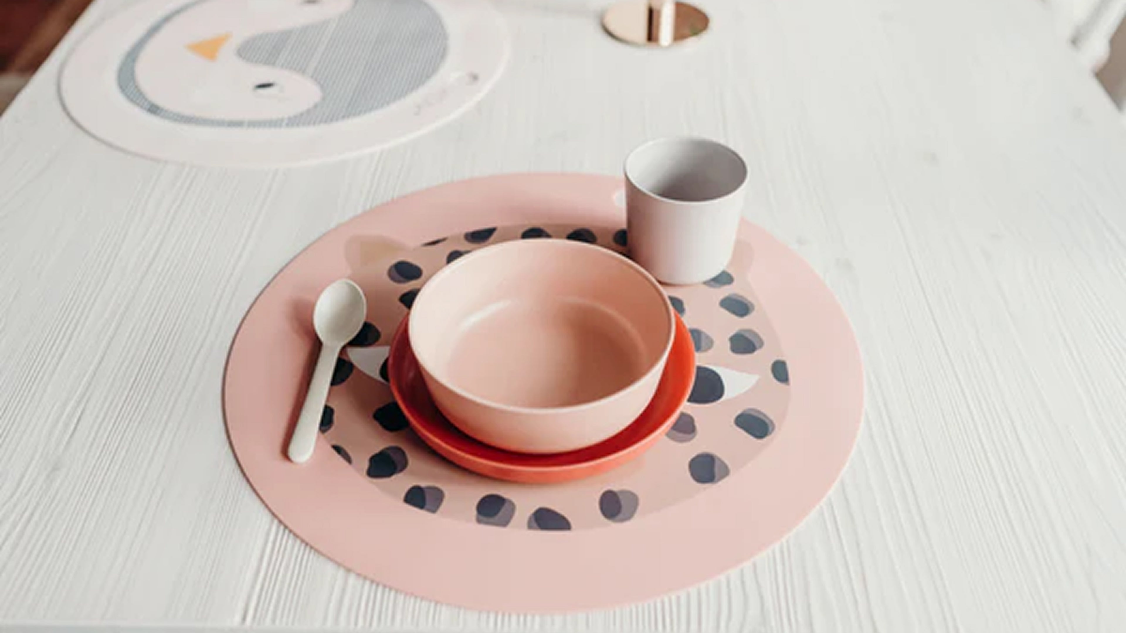 Playful Table Settings for Kids That Still Look Stylish