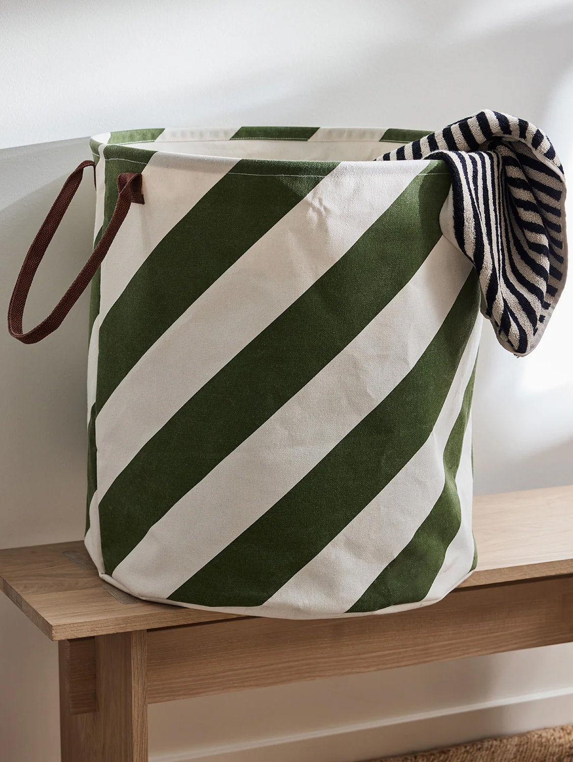 Diagonal Stripe Basket 6