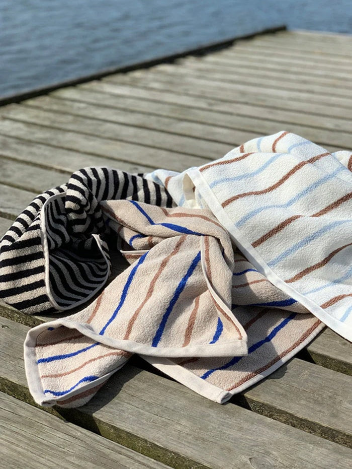 Classic Stripe Towel 3