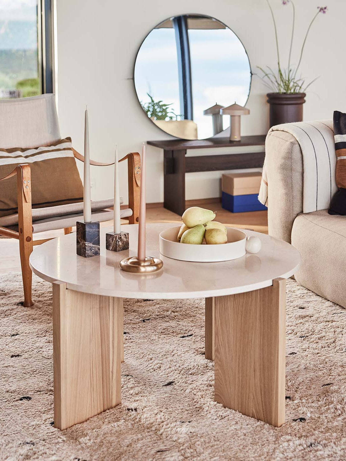 Round Coffee Table